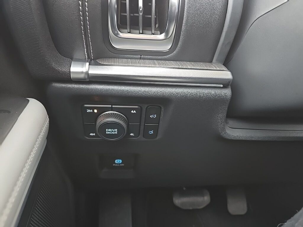 2025 Ford Expedition Platinum 4WD Fond du Lac WI