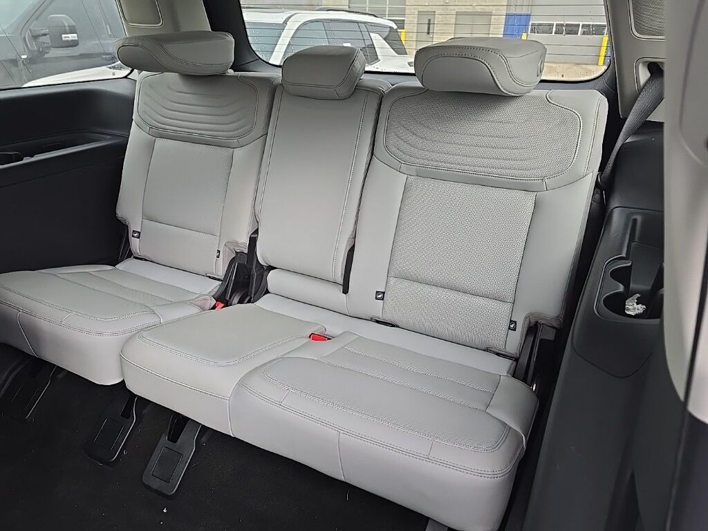 2025 Ford Expedition Platinum 4WD Fond du Lac WI