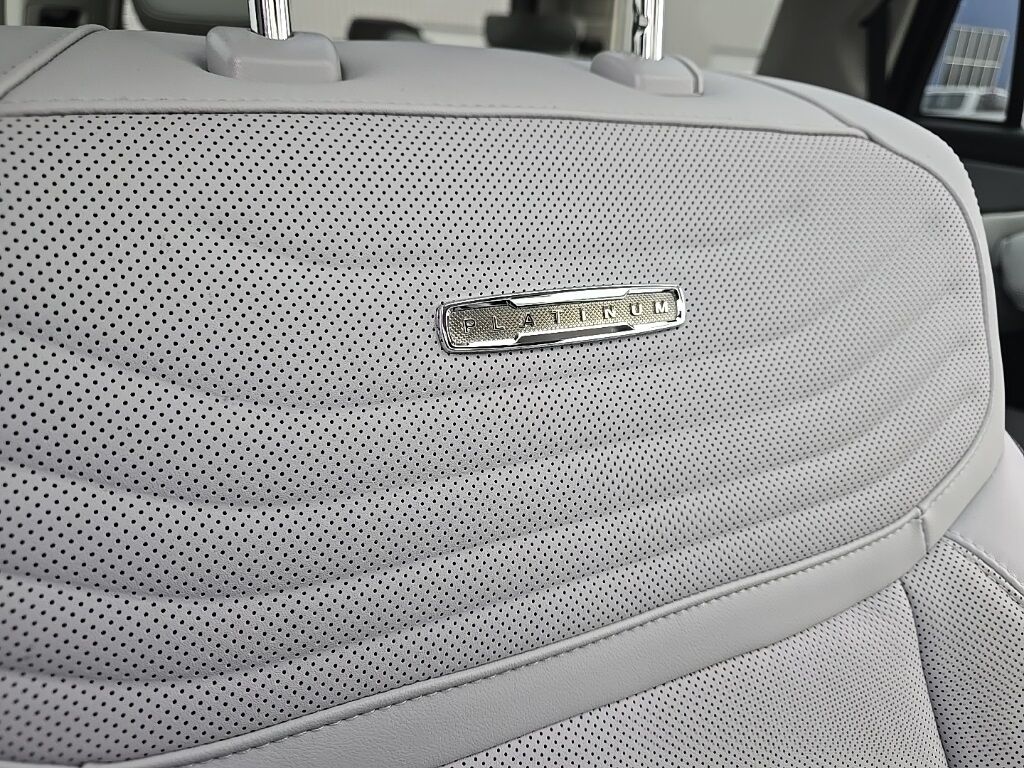 2025 Ford Expedition Platinum 4WD Fond du Lac WI