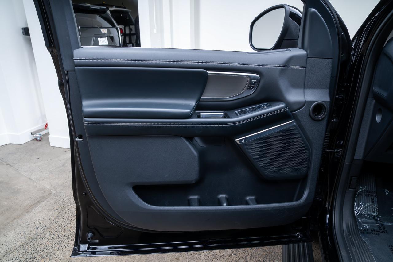 2025 Ford Expedition Platinum 4x4 3rd Row Seating Portland OR