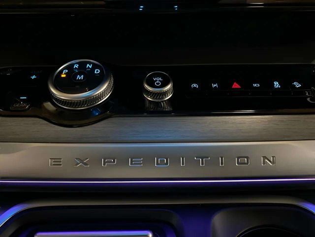 2025 Ford Expedition Platinum Dallas TX