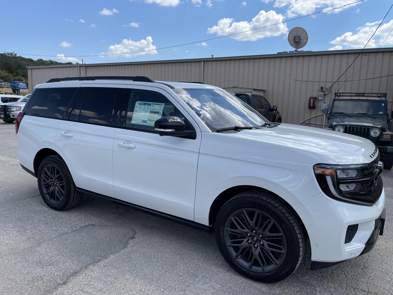 2025 Ford Expedition Platinum Goldthwaite TX