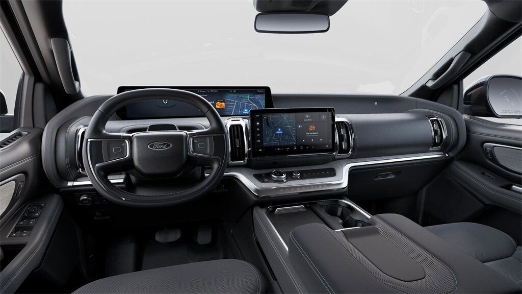 2025 Ford Expedition Platinum Green Bay WI