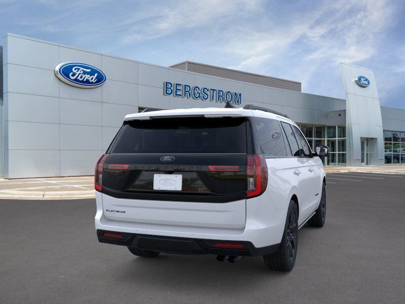 2025 Ford Expedition Platinum Green Bay WI