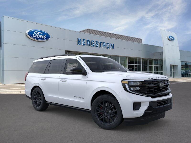 2025 Ford Expedition Platinum Green Bay WI