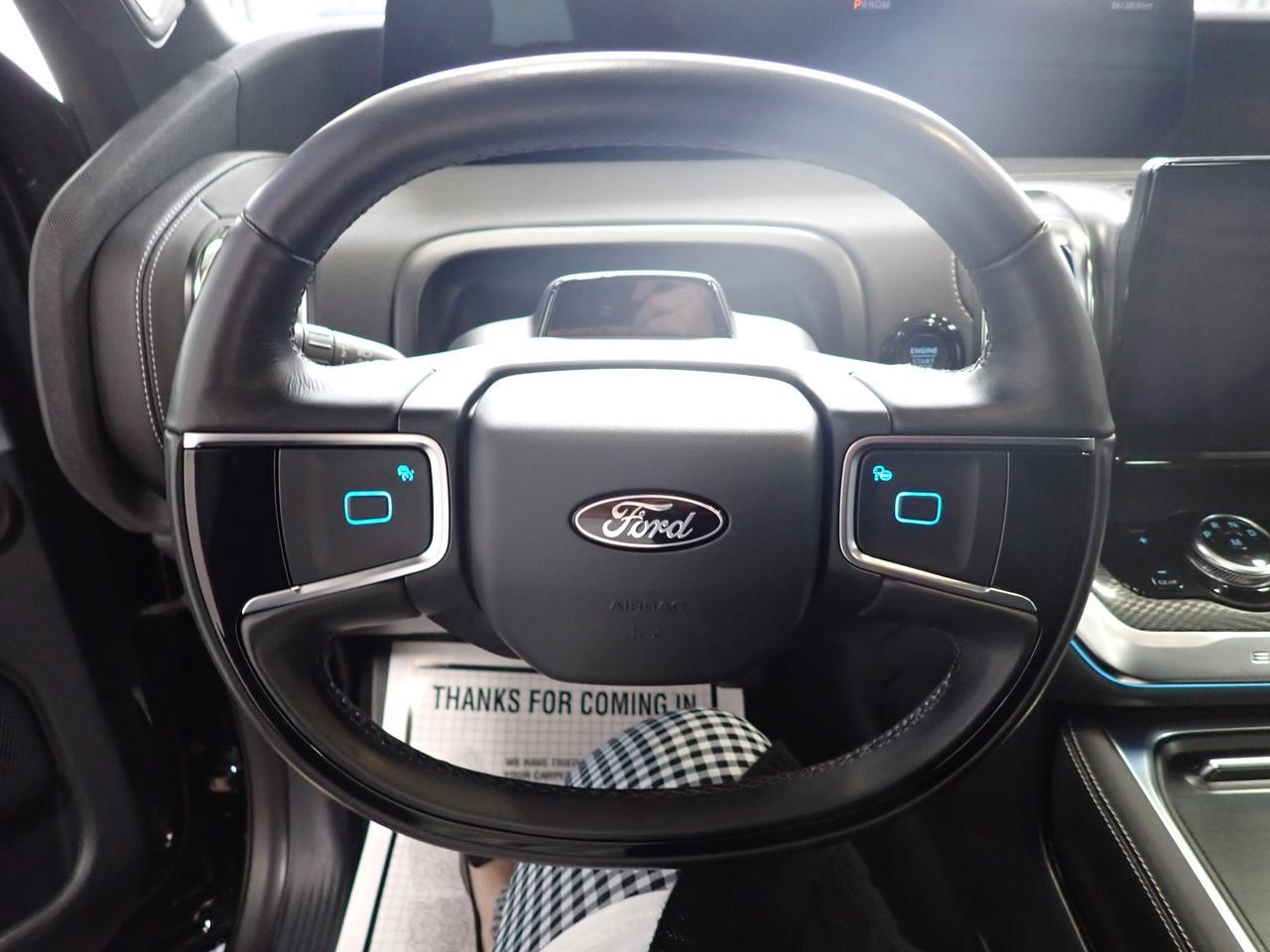 2025 Ford Expedition Platinum Max 4WD LEATHER NAVI SUNROOF BUCKET SEATS Listowel ON