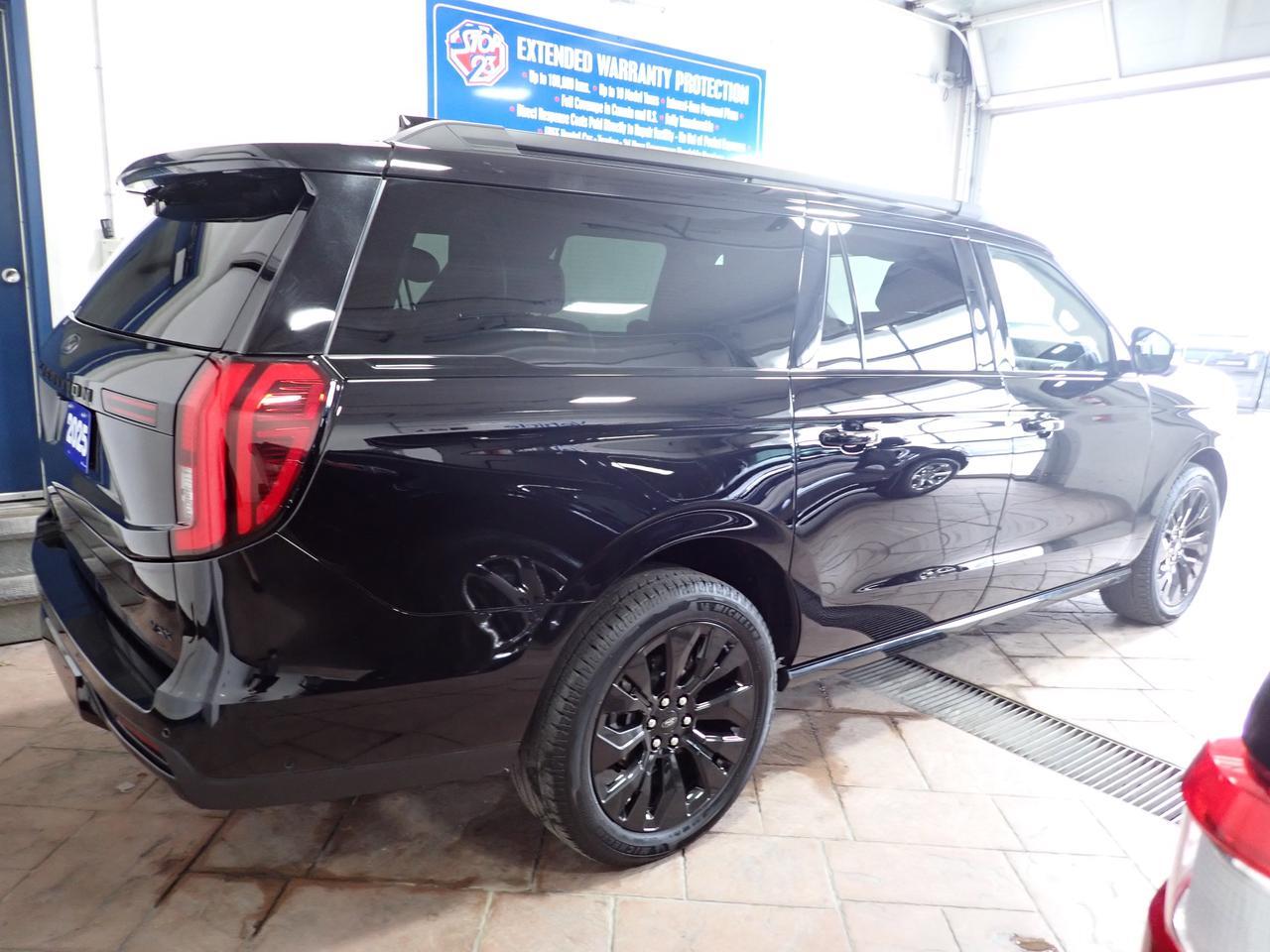 2025 Ford Expedition Platinum Max 4WD LEATHER NAVI SUNROOF BUCKET SEATS Listowel ON