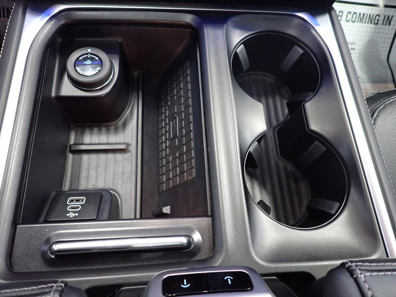 2025 Ford Expedition Platinum Max 4WD LEATHER NAVI SUNROOF BUCKET SEATS Listowel ON