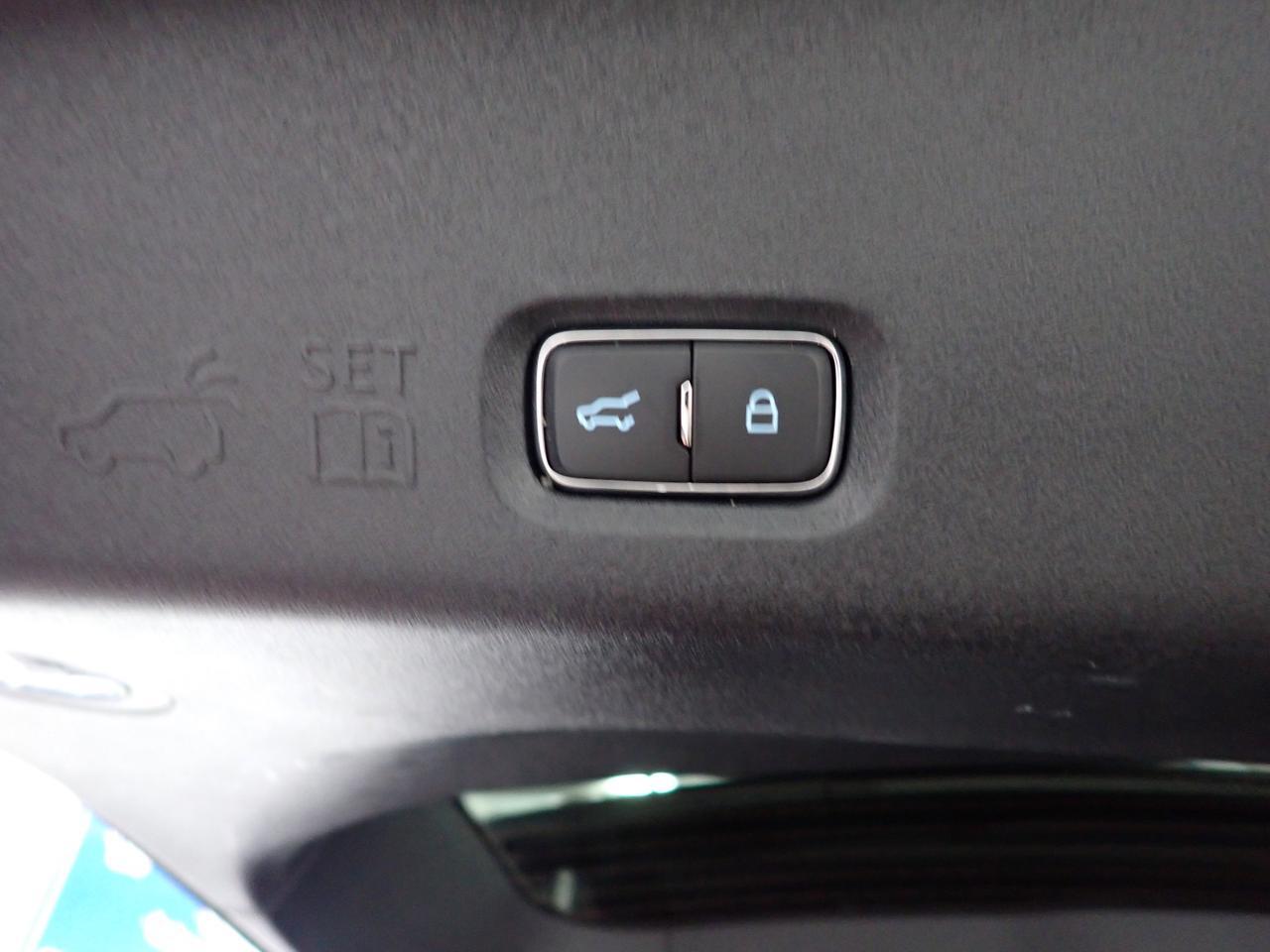 2025 Ford Expedition Platinum Max 4WD LEATHER NAVI SUNROOF BUCKET SEATS Listowel ON