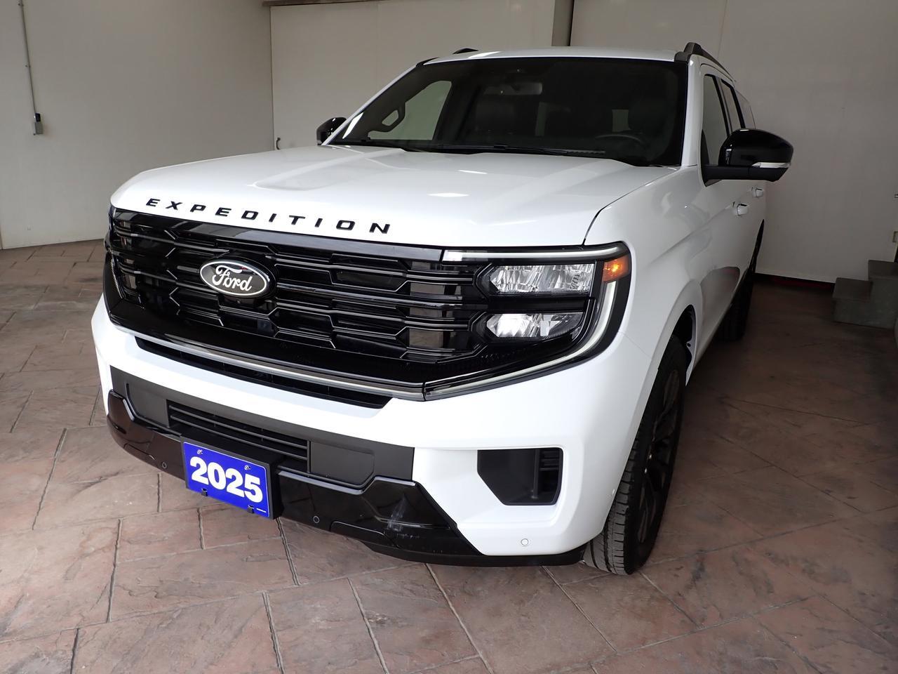 2025 Ford Expedition Platinum Max 4WD LEATHER NAVI SUNROOF BUCKETS 4WD Listowel ON