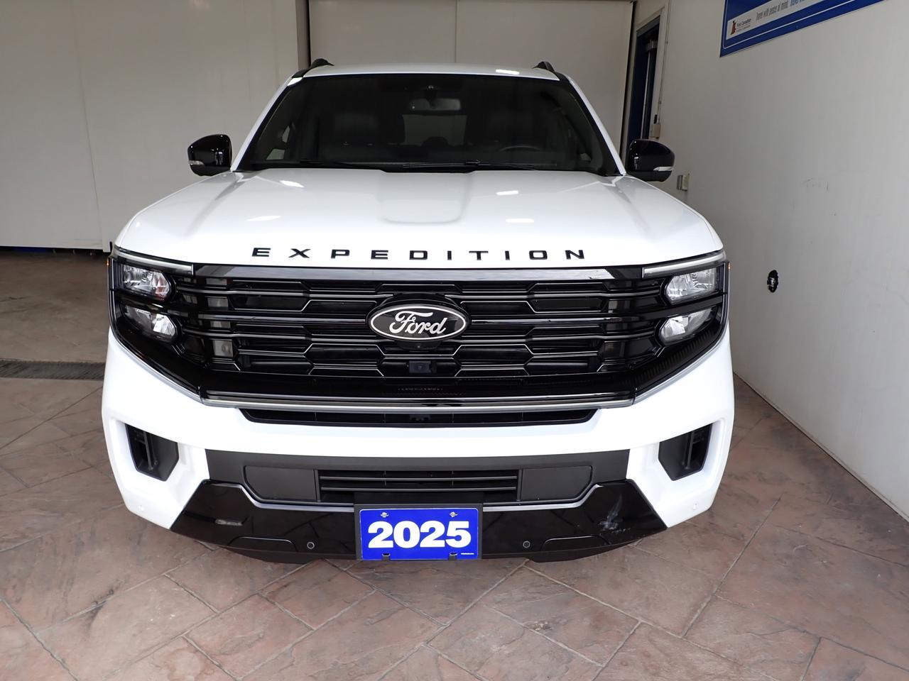 2025 Ford Expedition Platinum Max 4WD LEATHER NAVI SUNROOF BUCKETS 4WD Listowel ON