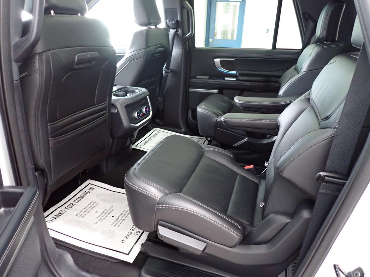 2025 Ford Expedition Platinum Max 4WD LEATHER NAVI SUNROOF BUCKETS 4WD Listowel ON