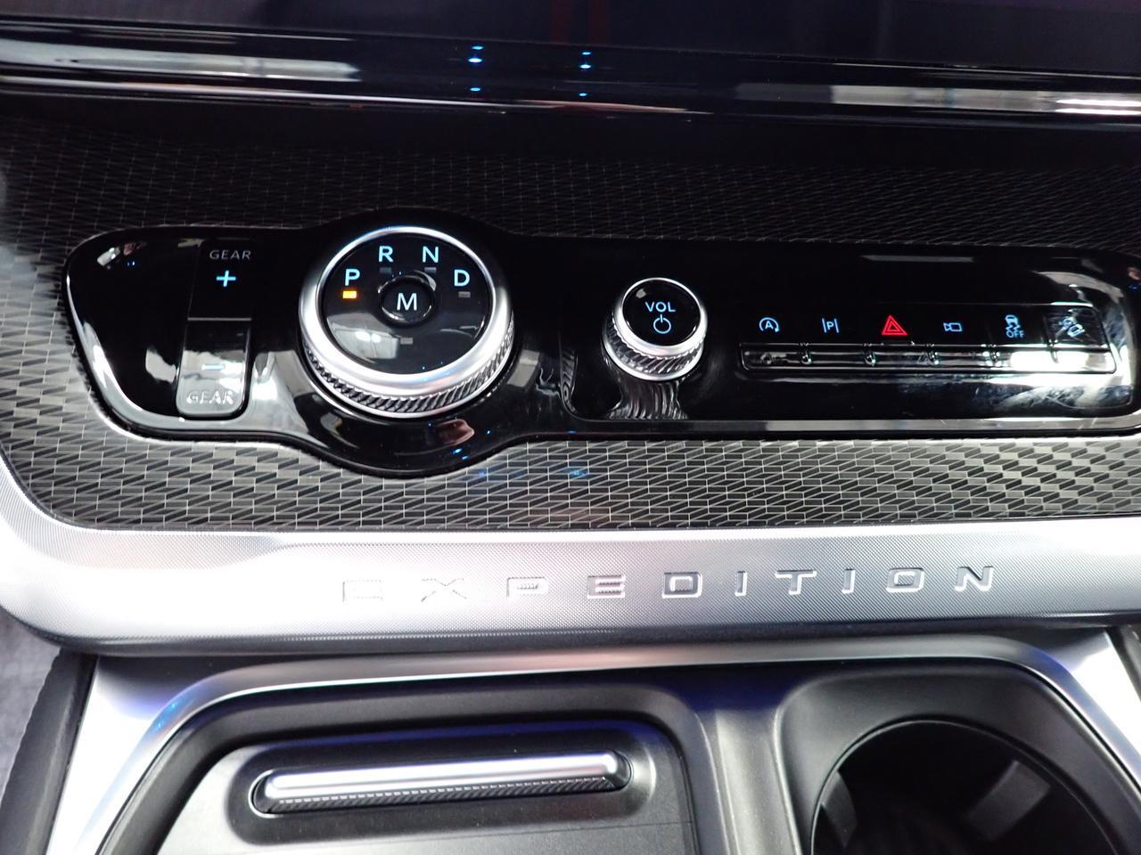 2025 Ford Expedition Platinum Max 4WD LEATHER NAVI SUNROOF BUCKETS 4WD Listowel ON