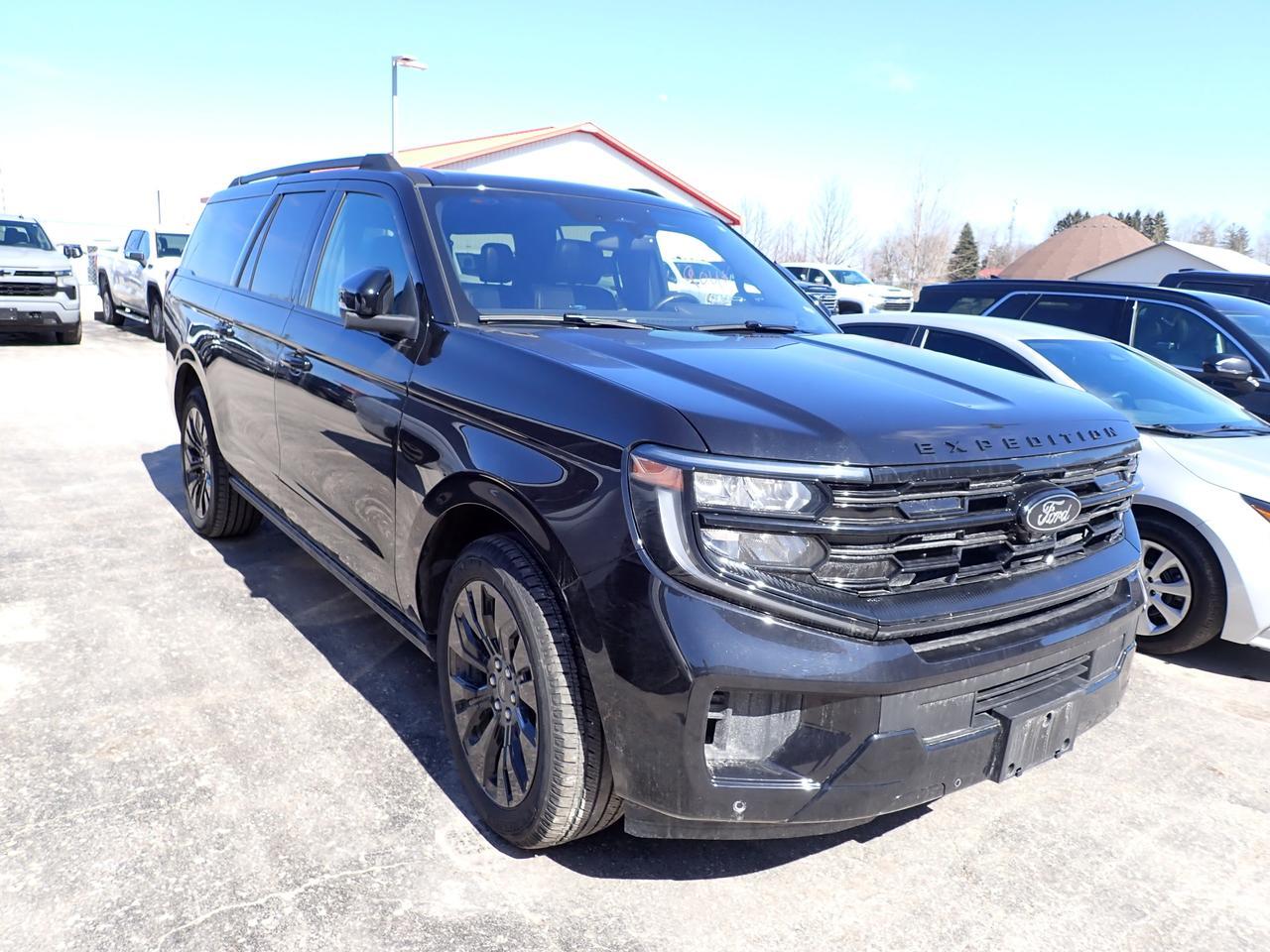 2025 Ford Expedition Platinum Max 4WD