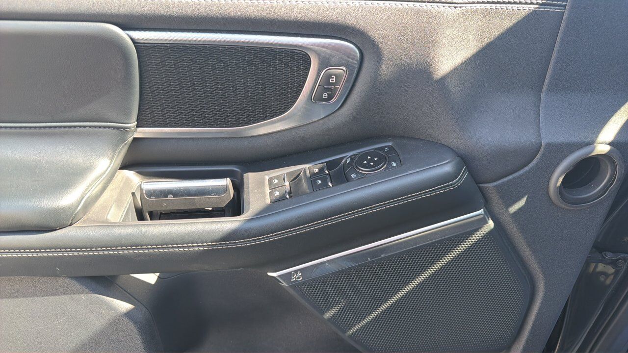 2025 Ford Expedition Platinum Max Sherwood Park AB