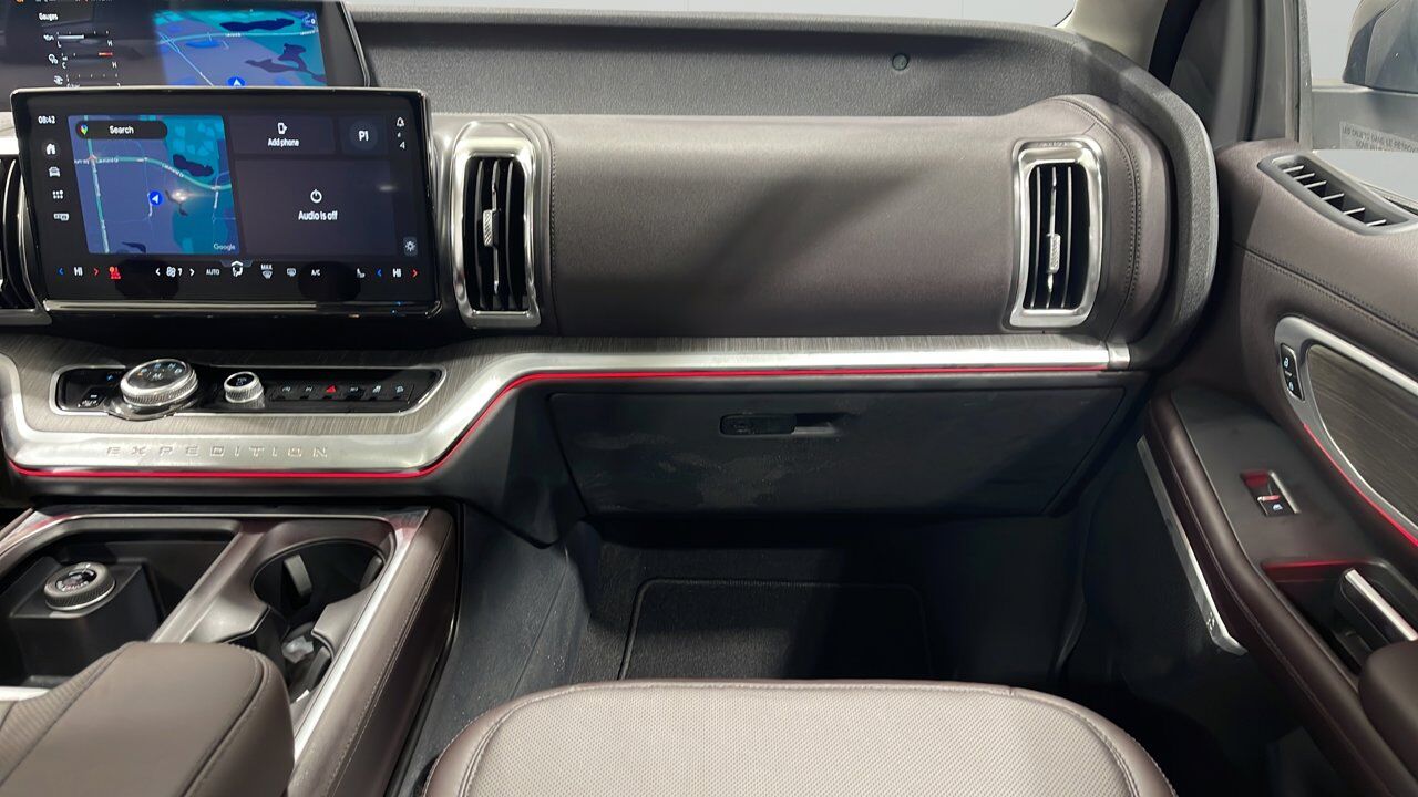 2025 Ford Expedition Platinum Max Sherwood Park AB