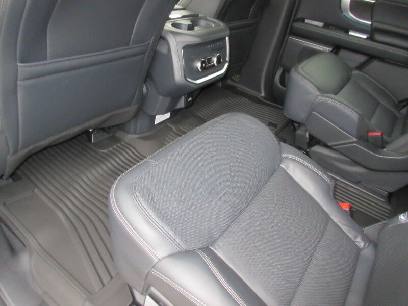 2025 Ford Expedition Platinum St. George SC