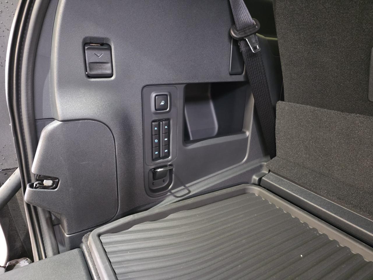 2025 Ford Expedition Platinum Sand Lake NY