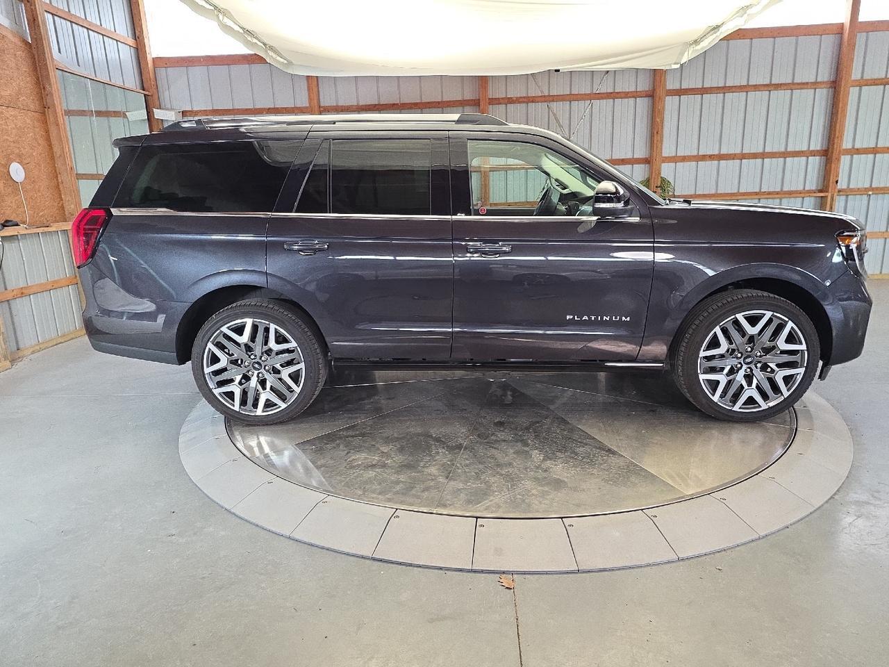 2025 Ford Expedition Platinum Sand Lake NY