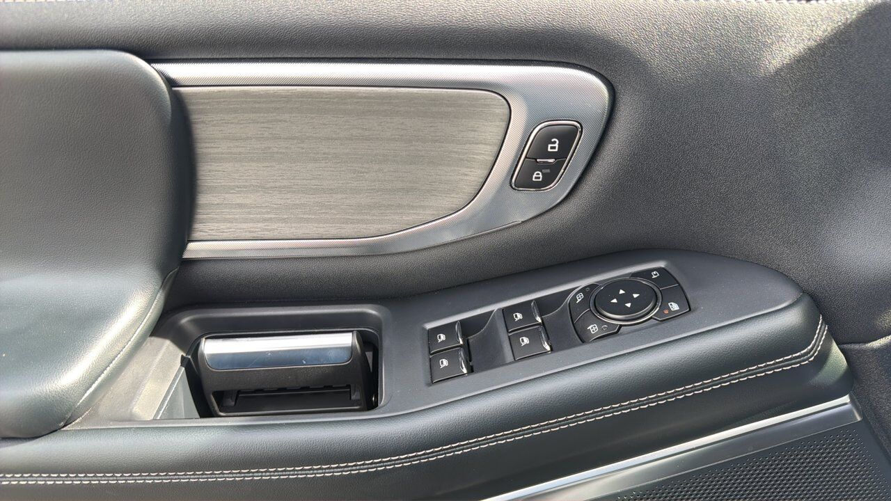 2025 Ford Expedition Platinum Sherwood Park AB