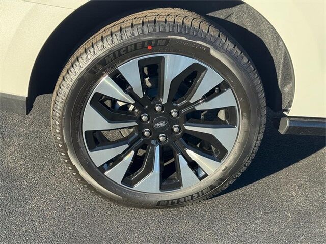 2025 Ford Expedition Platinum Washington MO