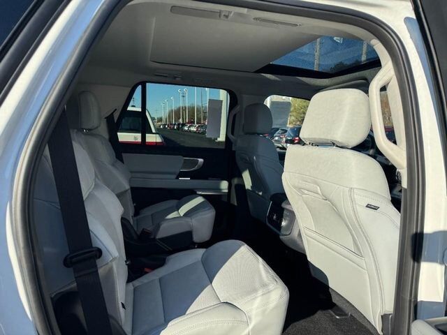 2025 Ford Expedition Platinum Washington MO