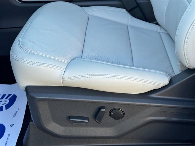 2025 Ford Expedition Platinum Washington MO