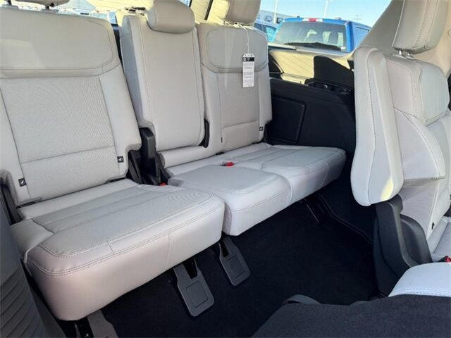 2025 Ford Expedition Platinum Washington MO