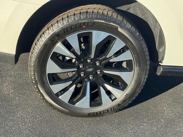 2025 Ford Expedition Platinum Washington MO