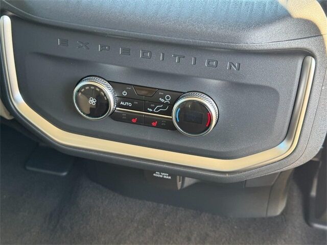 2025 Ford Expedition Platinum Washington MO