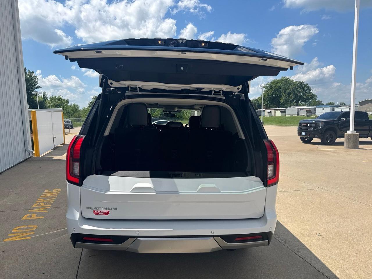 2025 Ford Expedition Platinum West Burlington IA