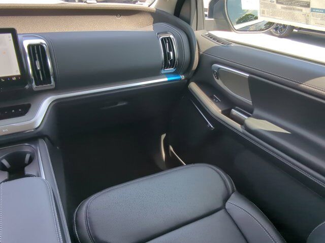 2025 Ford Expedition Platinum Winder GA