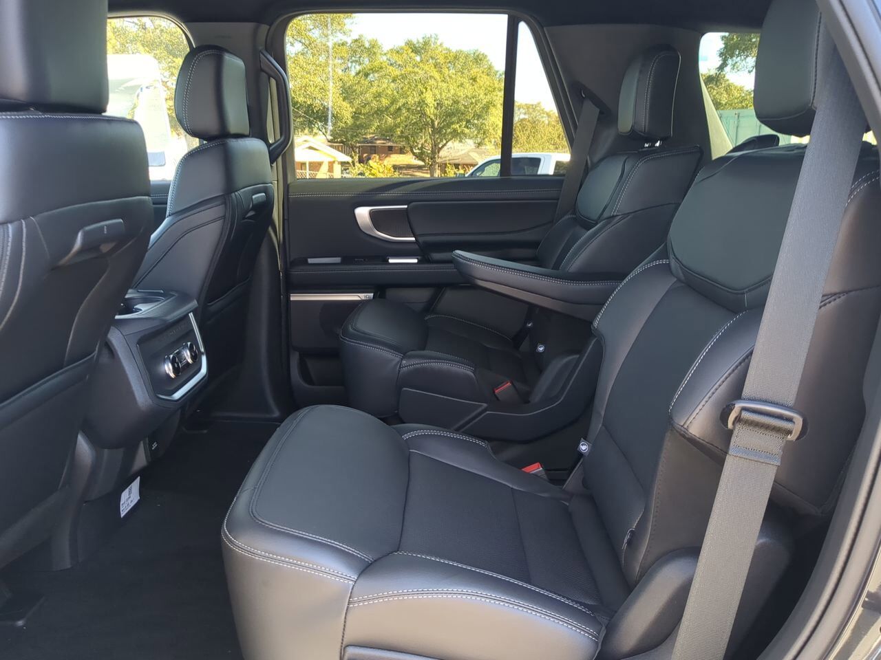 2025 Ford Expedition Platinum Winder GA