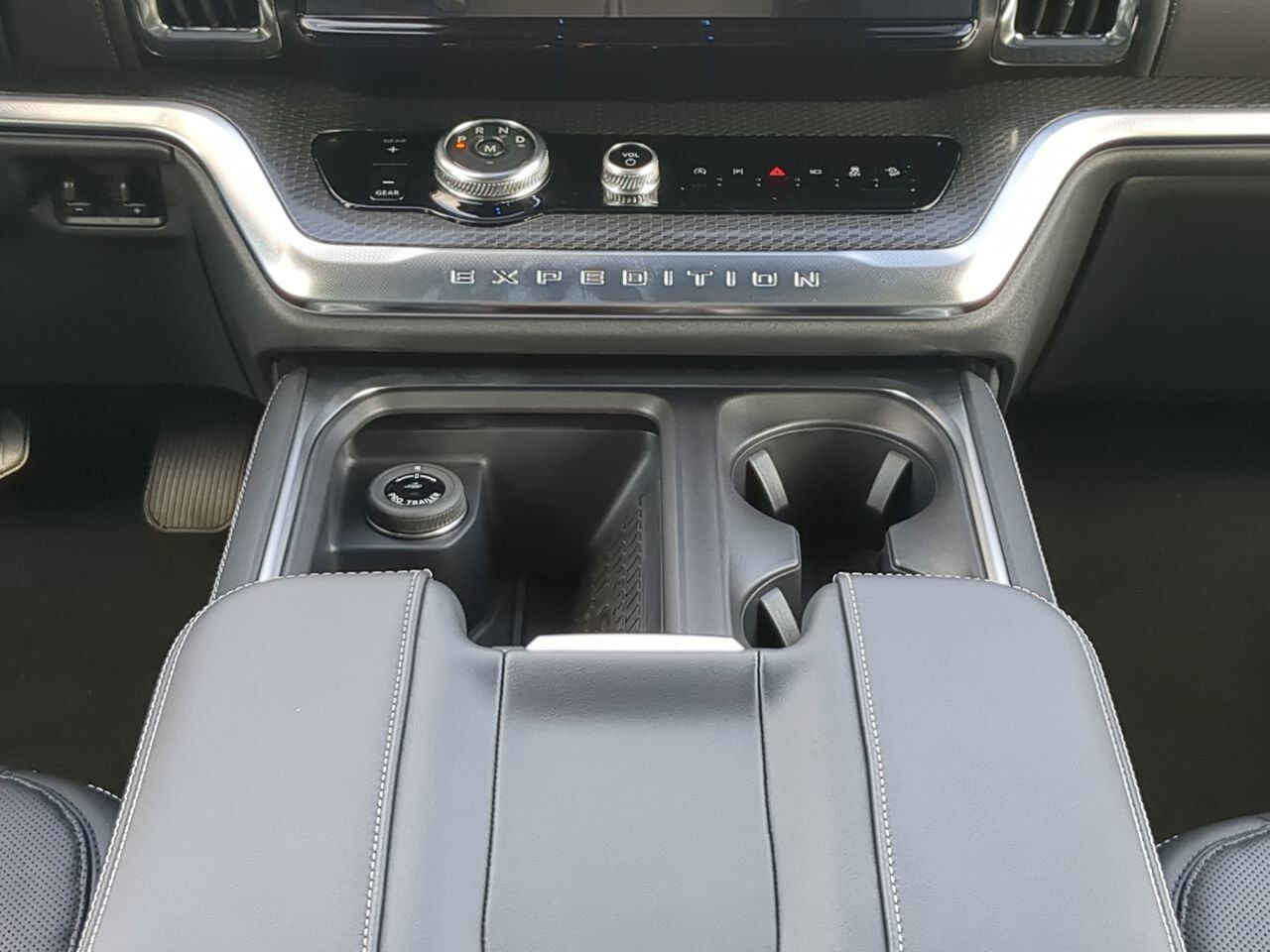 2025 Ford Expedition Platinum Winder GA