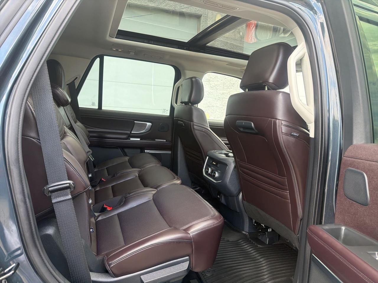 2025 Ford Expedition Platinum Ashland VA