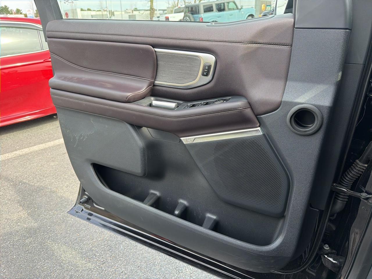 2025 Ford Expedition Platinum Gaithersburg MD