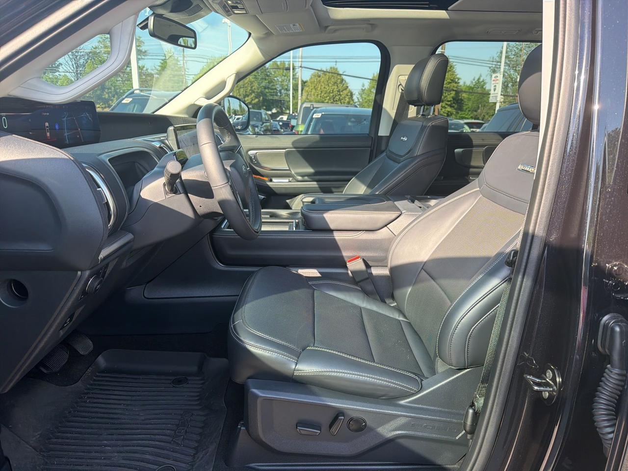 2025 Ford Expedition Platinum Gaithersburg MD