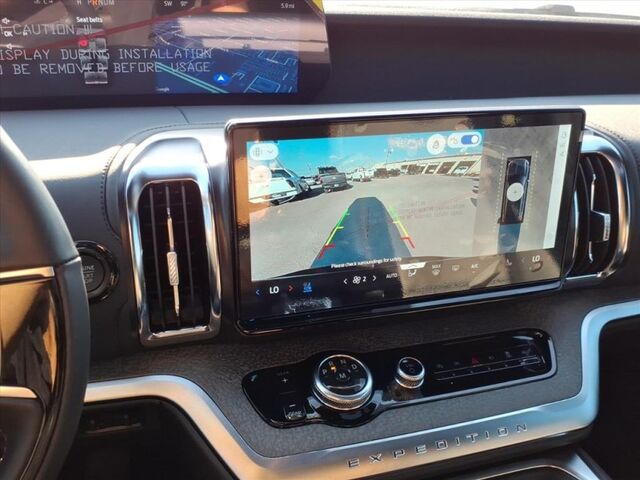 2025 Ford Expedition Tremor  TX