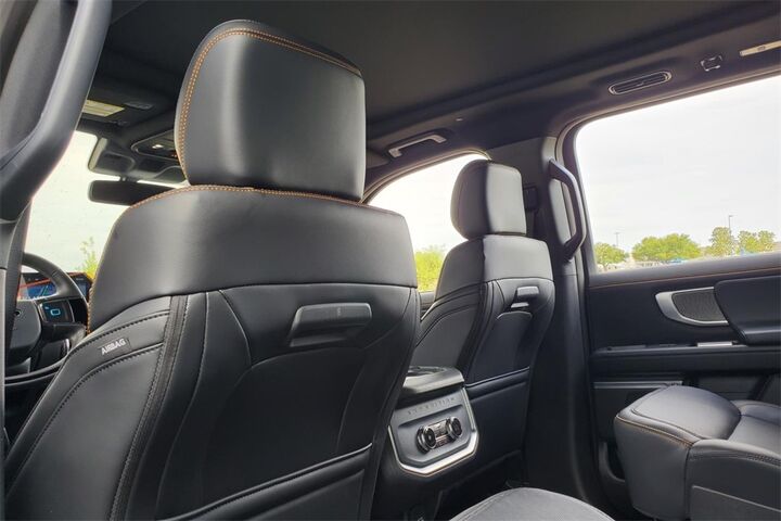 2025 Ford Expedition Tremor  TX