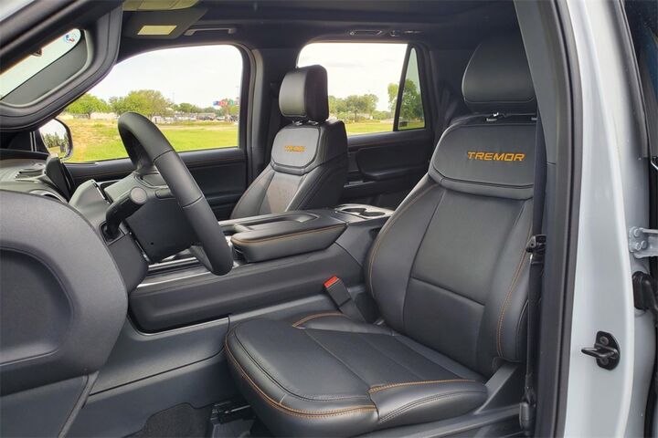 2025 Ford Expedition Tremor  TX