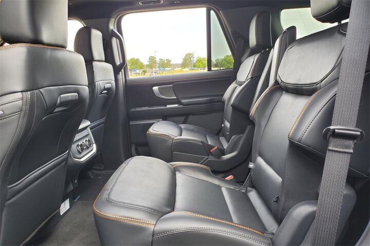 2025 Ford Expedition Tremor  TX