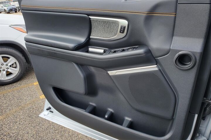 2025 Ford Expedition Tremor  TX