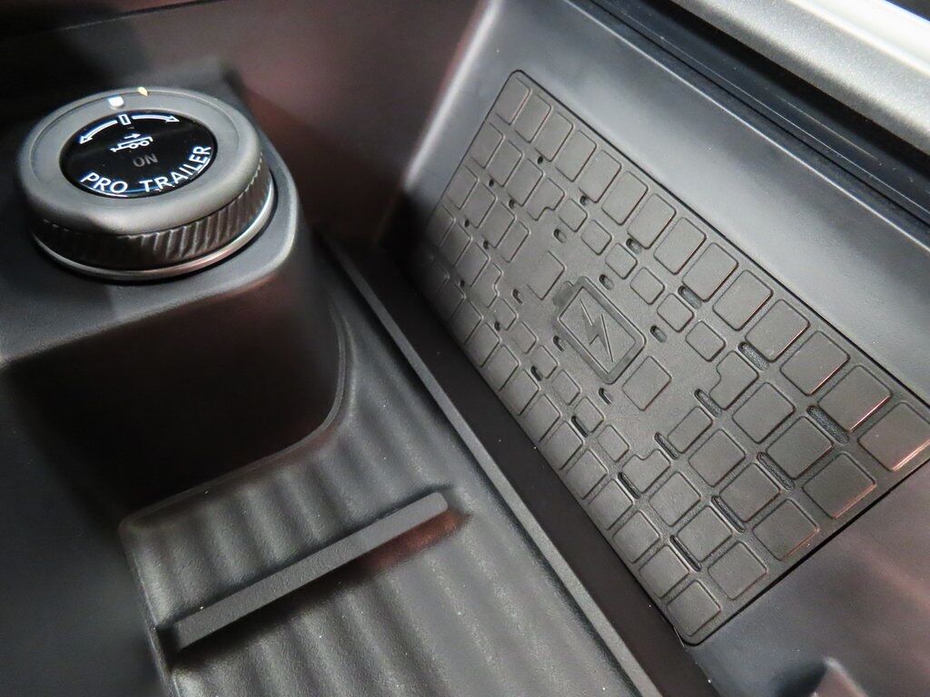 2025 Ford Expedition Tremor 4WD 7 Passenger Fond du Lac WI