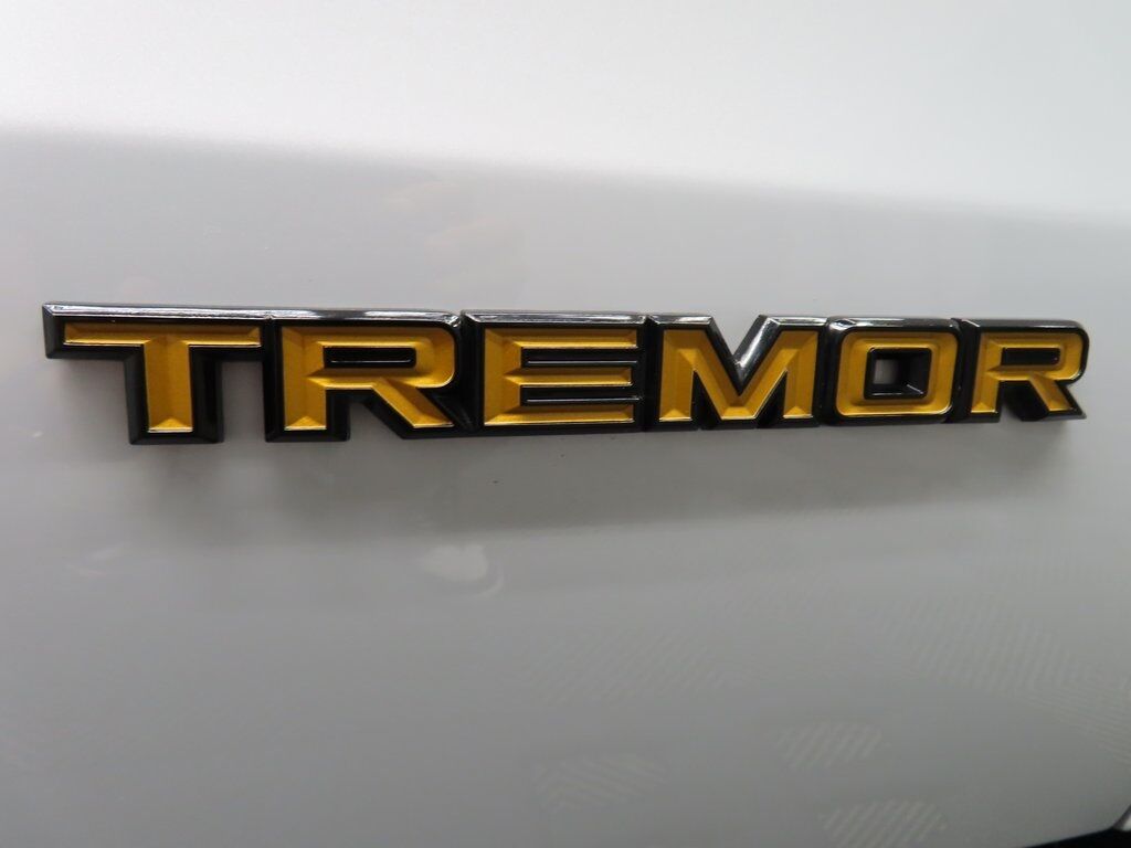 2025 Ford Expedition Tremor 4WD 7 Passenger Fond du Lac WI