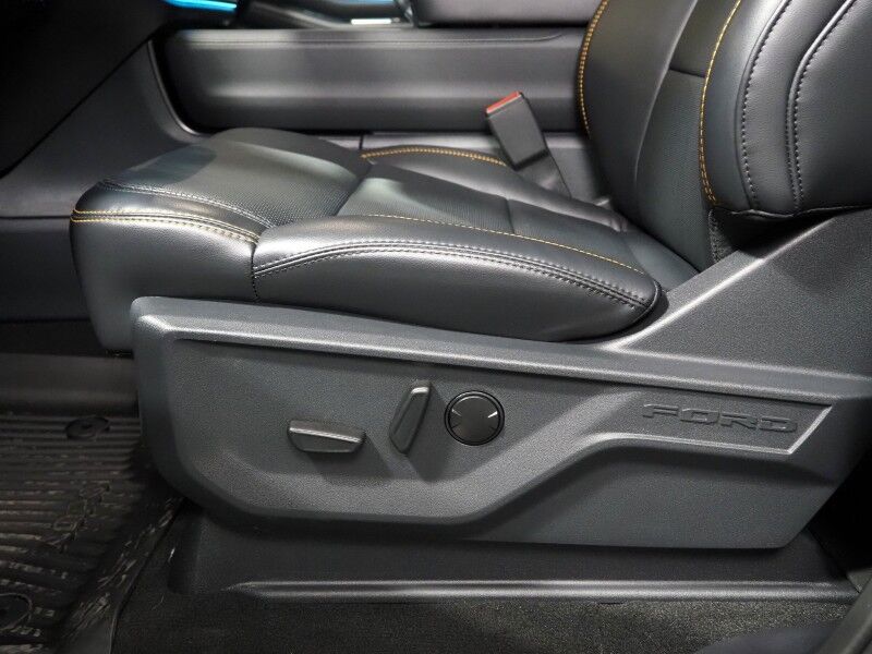 2025 Ford Expedition Tremor 4WD *NAVIGATION, ADAPTIVE CRUISE, SAFETY ALERTS, 360 VIEW CAMERAS, PANORAMA MOONROOF, LEATHER, CLIMATE SEATS, HEATED STEERING, 2ND ROW CAPTAINS, BANG & OLUFSEN, WIRELESS CHARGING, ANDROID & APPLE Round Rock TX