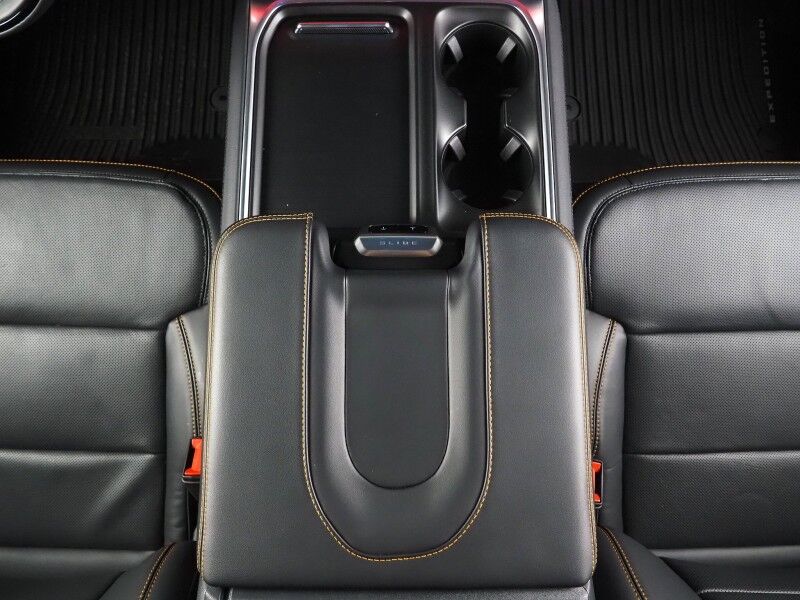 2025 Ford Expedition Tremor 4WD *NAVIGATION, ADAPTIVE CRUISE, SAFETY ALERTS, 360 VIEW CAMERAS, PANORAMA MOONROOF, LEATHER, CLIMATE SEATS, HEATED STEERING, 2ND ROW CAPTAINS, BANG & OLUFSEN, WIRELESS CHARGING, ANDROID & APPLE Round Rock TX