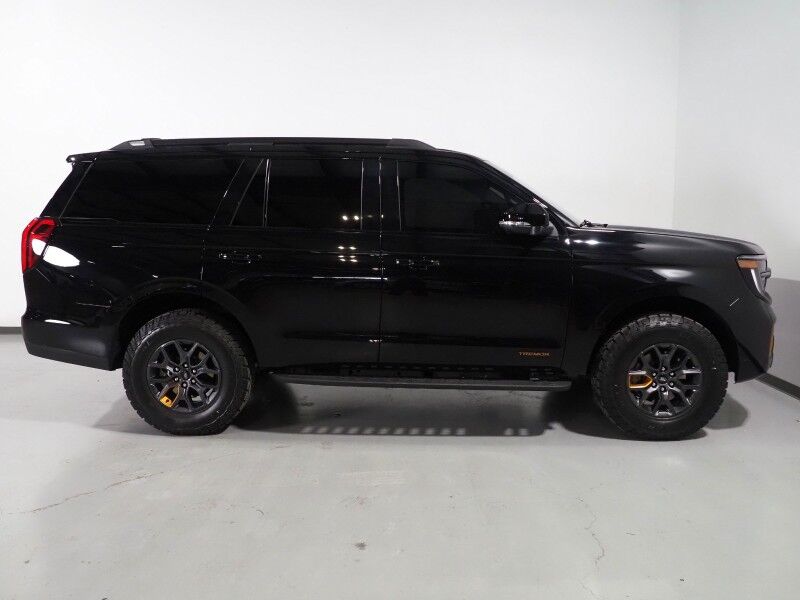 2025 Ford Expedition Tremor 4WD *NAVIGATION, ADAPTIVE CRUISE, SAFETY ALERTS, 360 VIEW CAMERAS, PANORAMA MOONROOF, LEATHER, CLIMATE SEATS, HEATED STEERING, 2ND ROW CAPTAINS, BANG & OLUFSEN, WIRELESS CHARGING, ANDROID & APPLE Round Rock TX