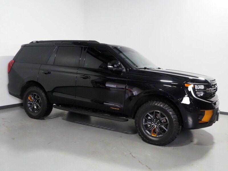 2025 Ford Expedition Tremor 4WD *NAVIGATION, ADAPTIVE CRUISE, SAFETY ALERTS, 360 VIEW CAMERAS, PANORAMA MOONROOF, LEATHER, CLIMATE SEATS, HEATED STEERING, 2ND ROW CAPTAINS, BANG & OLUFSEN, WIRELESS CHARGING, ANDROID & APPLE