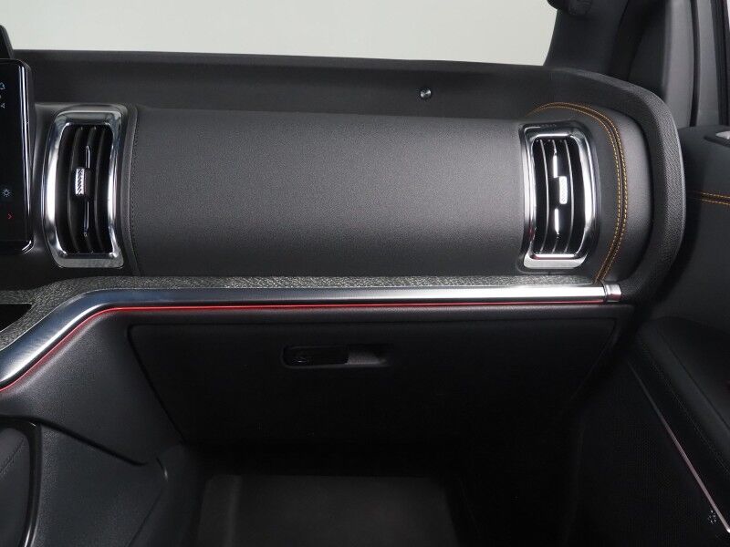 2025 Ford Expedition Tremor 4WD *NAVIGATION, ADAPTIVE CRUISE, SAFETY ALERTS, 360 VIEW CAMERAS, PANORAMA MOONROOF, LEATHER, CLIMATE SEATS, HEATED STEERING, 2ND ROW CAPTAINS, BANG & OLUFSEN, WIRELESS CHARGING, ANDROID & APPLE Round Rock TX