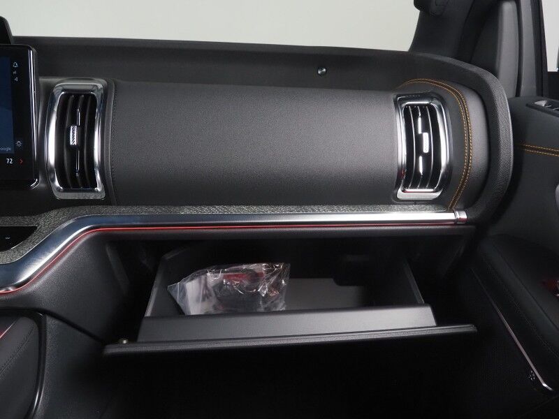 2025 Ford Expedition Tremor 4WD *NAVIGATION, ADAPTIVE CRUISE, SAFETY ALERTS, 360 VIEW CAMERAS, PANORAMA MOONROOF, LEATHER, CLIMATE SEATS, HEATED STEERING, 2ND ROW CAPTAINS, BANG & OLUFSEN, WIRELESS CHARGING, ANDROID & APPLE Round Rock TX